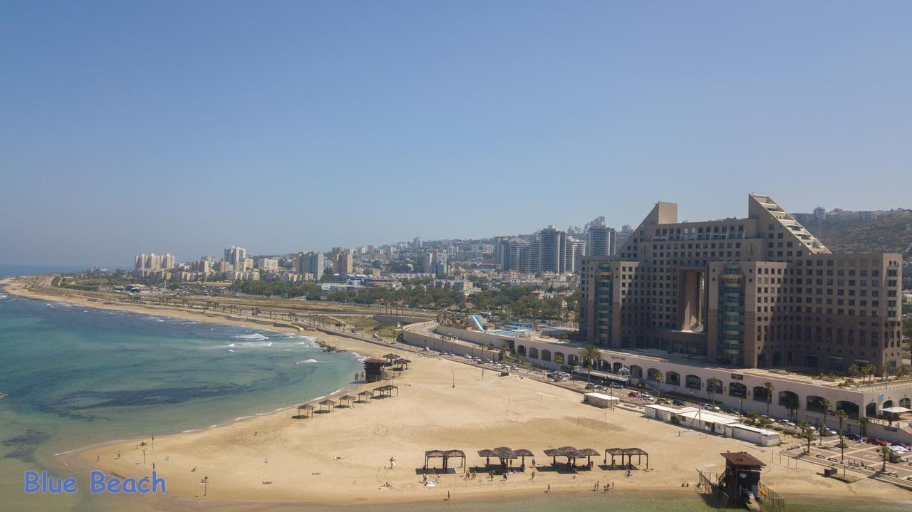 מגדל אלמוג חיפה - דירות "בלו ביץ'" על הים Exterior foto